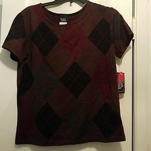 Loom Wear Large Argyle Short Sleeve Sweater